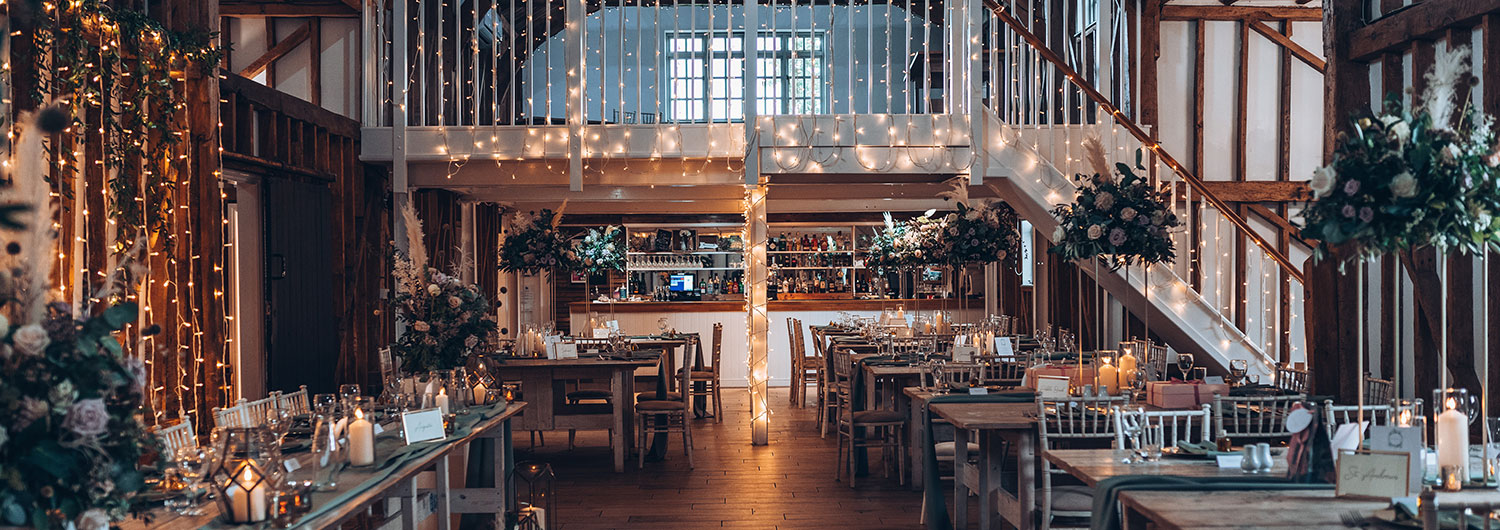 b-hertfordshire-wedding-venue-03