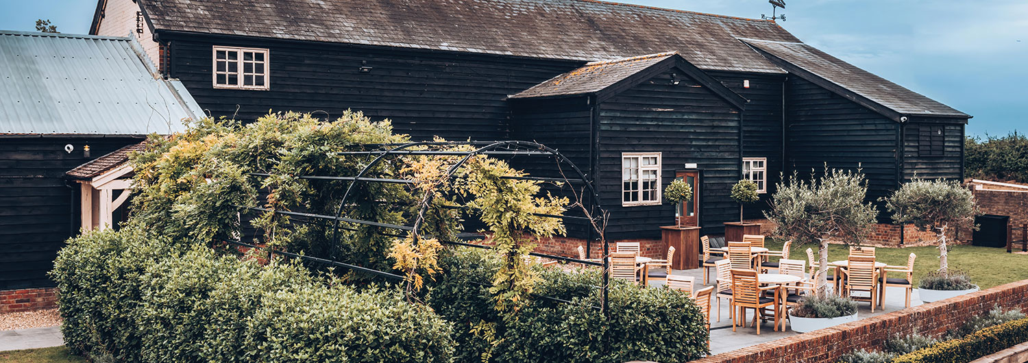 b-hertfordshire-wedding-venue-04