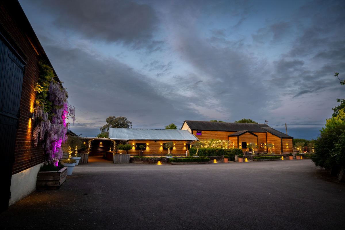 Outdoors at Milling Barn 01
