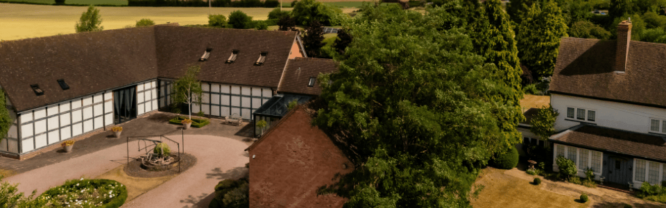 country-wedding-venues-worcestershire-02