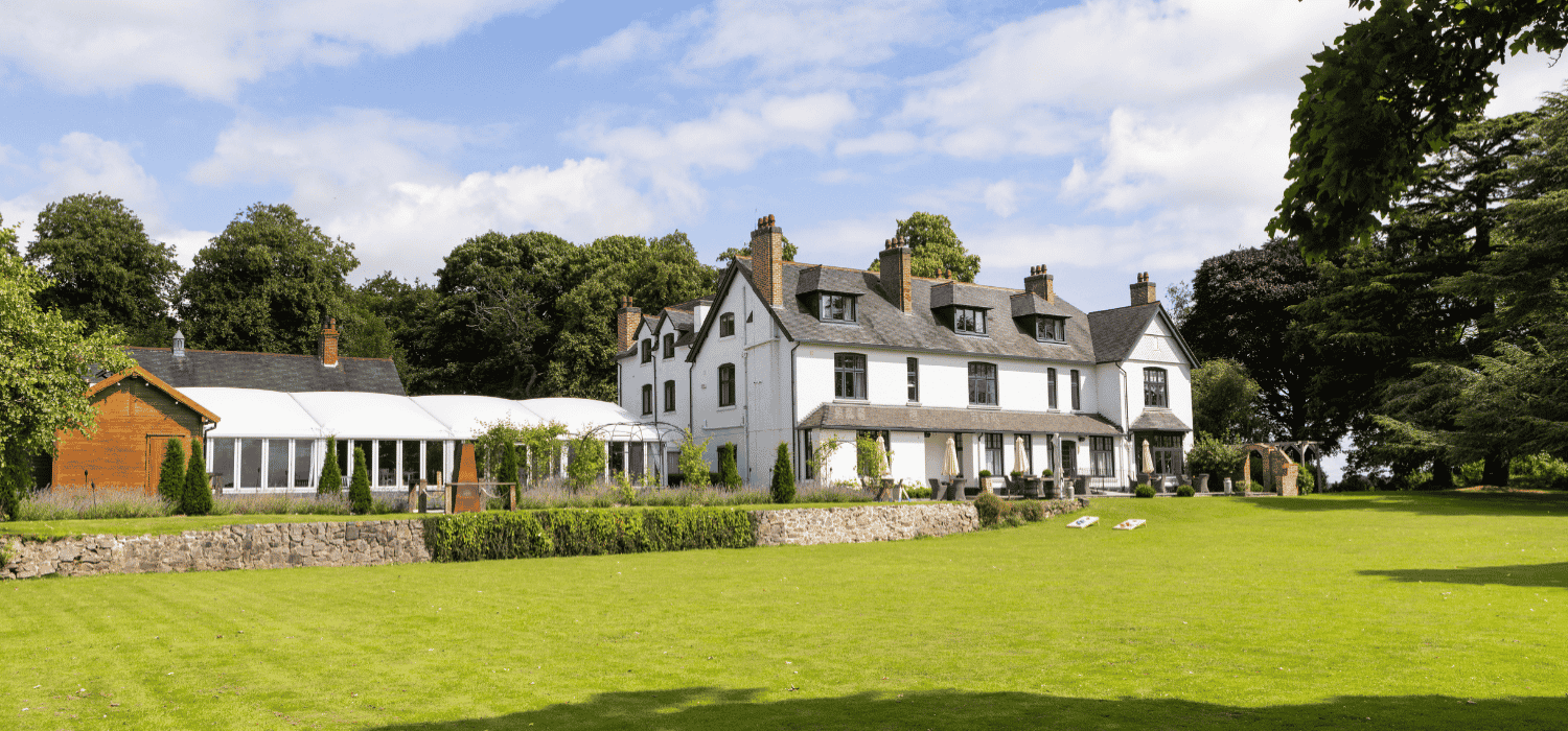 country-wedding-venues-warwickshire-02