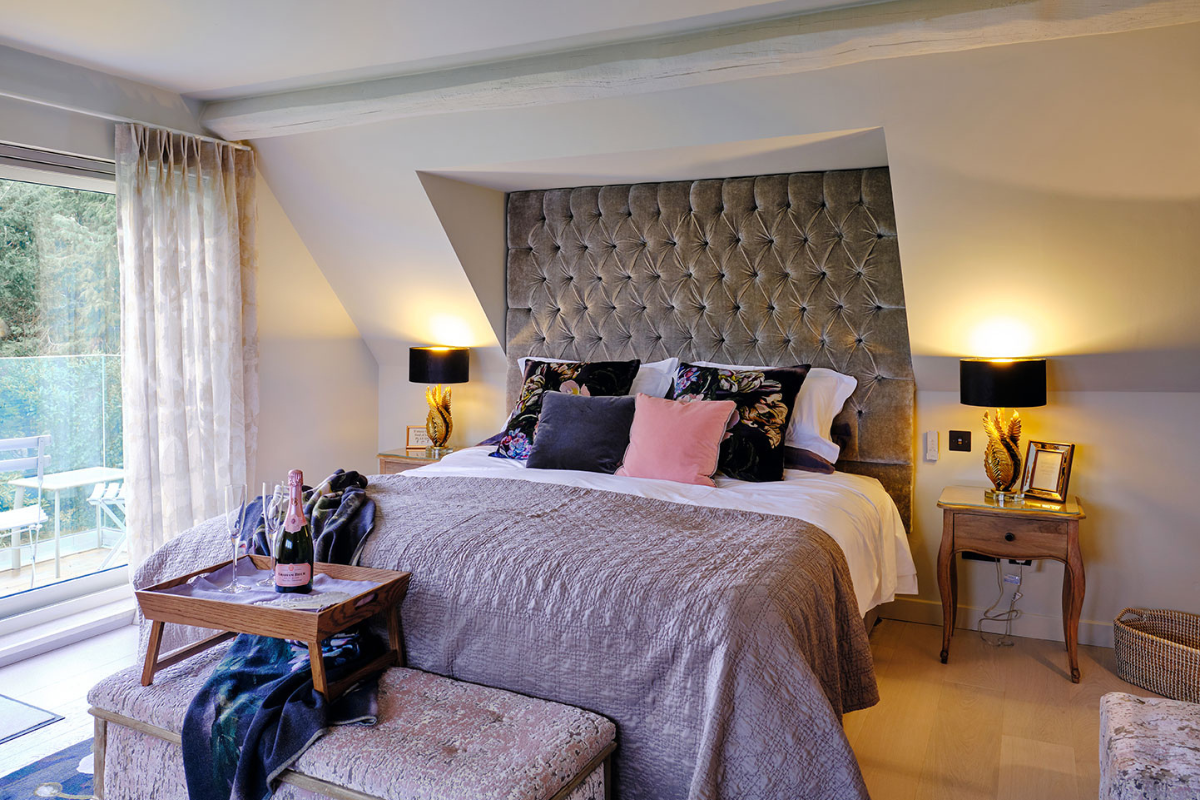 The Honeymoon Suite 2